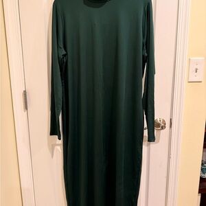 H&M Dark Green Long Sleeve Dress